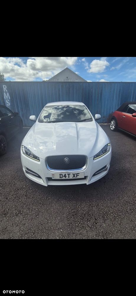 Jaguar XF 3.0 V6 S - 8