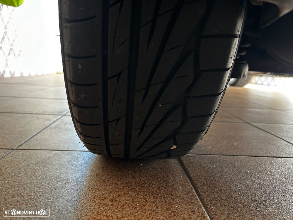 Renault Clio 1.5 dCi Confort Authentique - 24