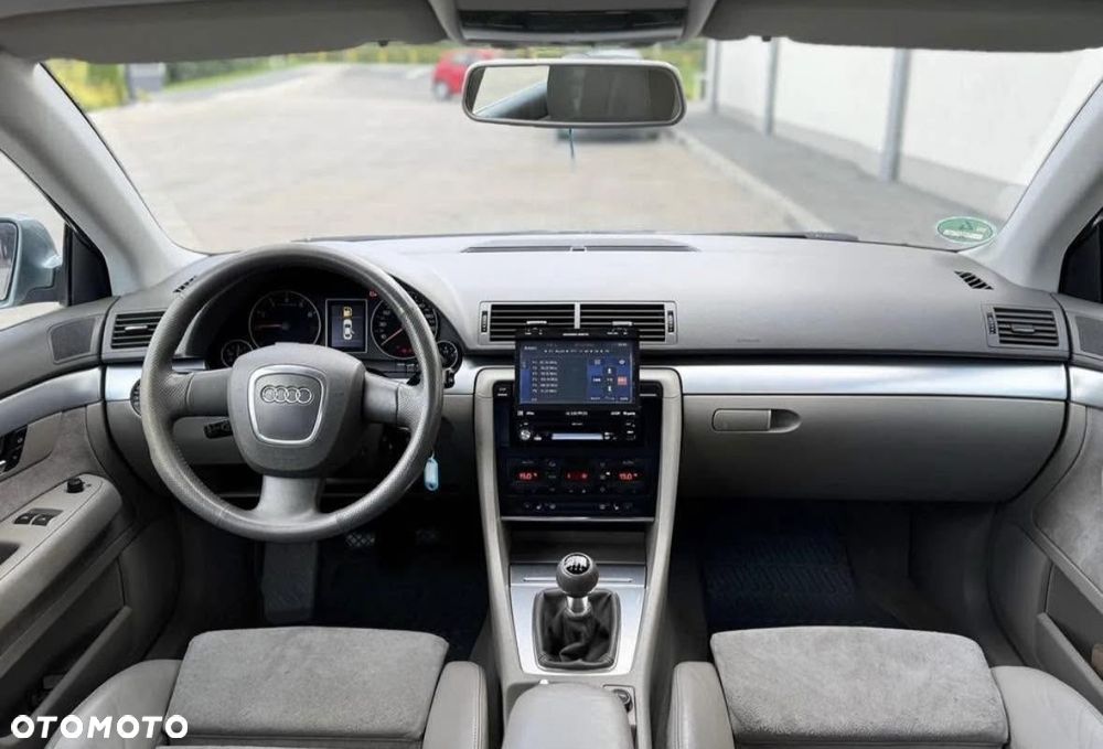 Audi A4 Limousine 1.8T - 9