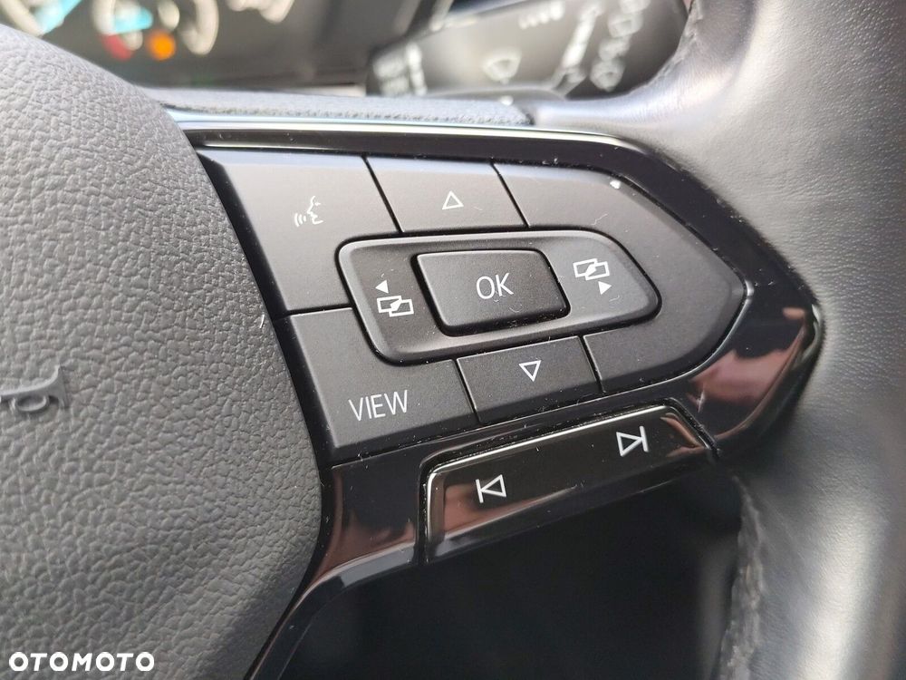 Ford Tourneo Connect - 24