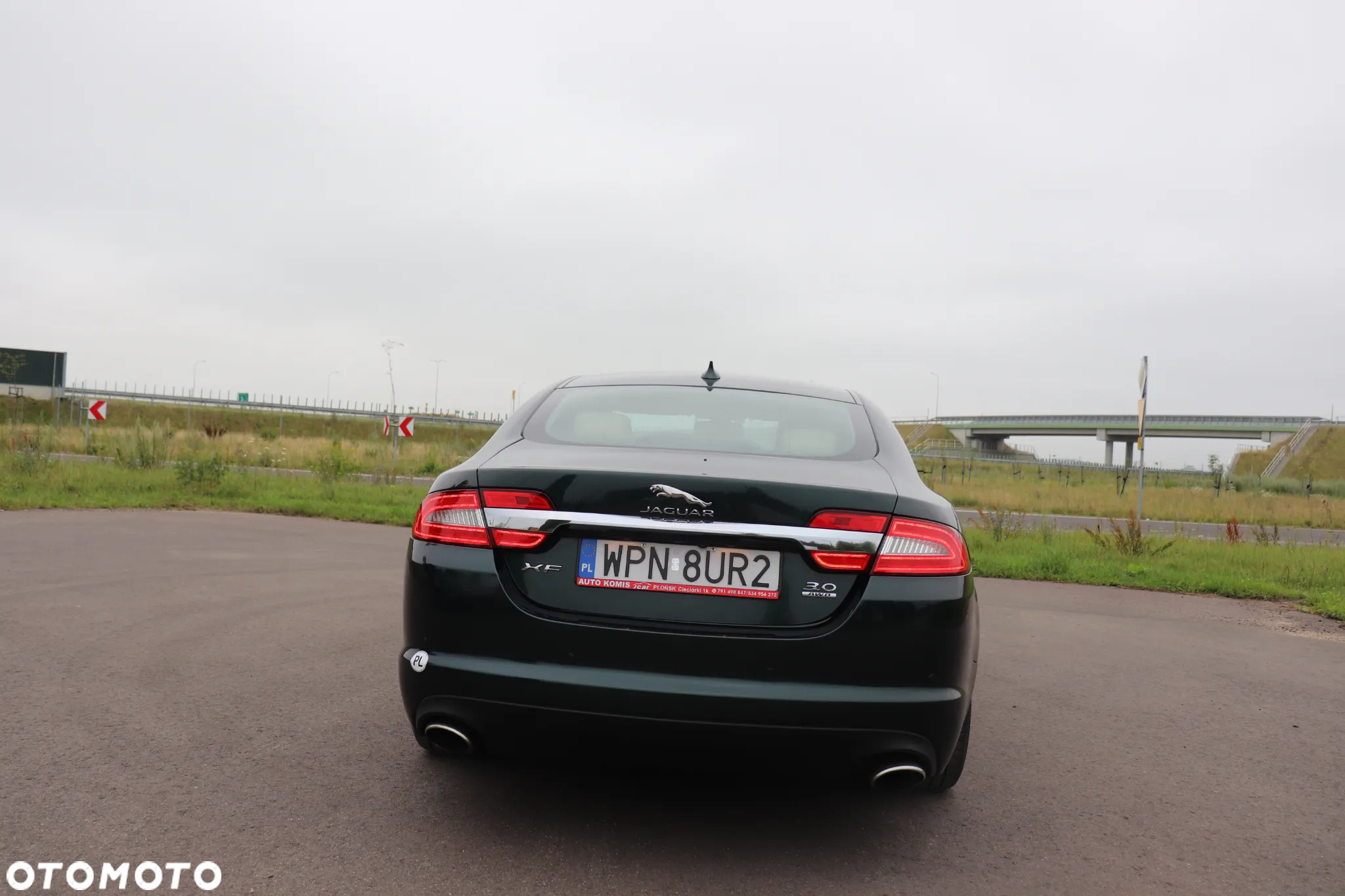 Jaguar XF 3.0 T AWD R-Sport - 8