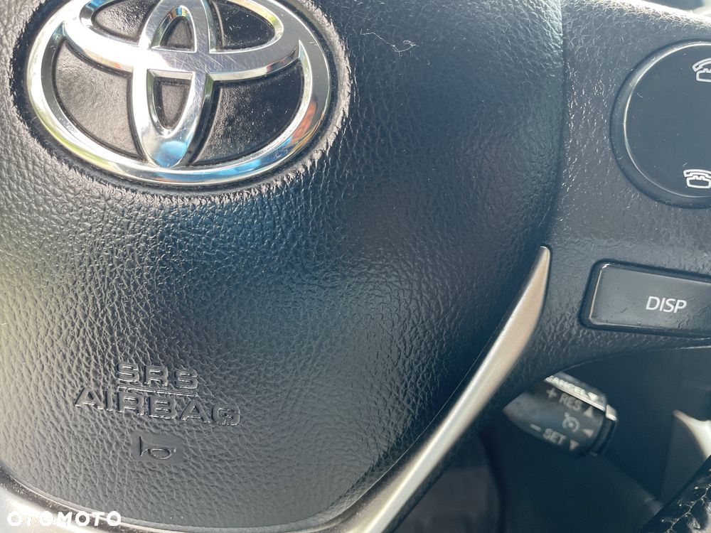 Toyota Auris 1.8 HSD Luna - 12