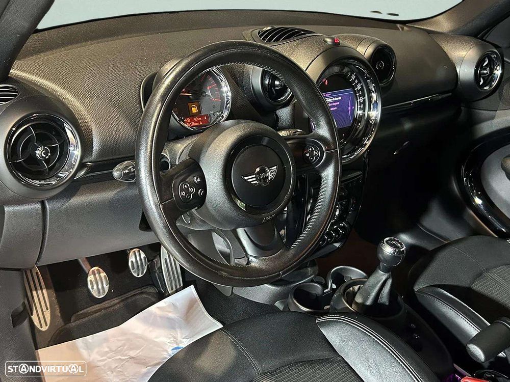 MINI Countryman Cooper SD ALL4 - 19
