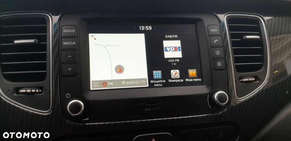 Kia Carens 1.7 CRDi M 7os - 24