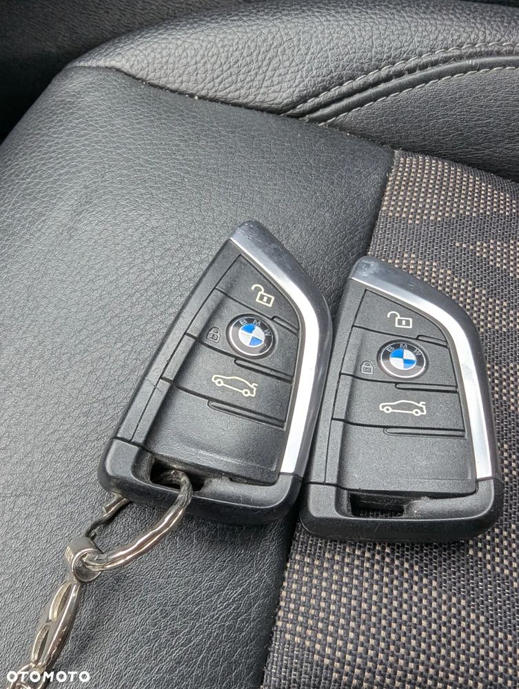 BMW X1 sDrive20d - 9