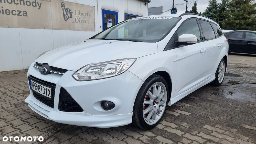Ford Focus 1.0 EcoBoost Titanium - 2