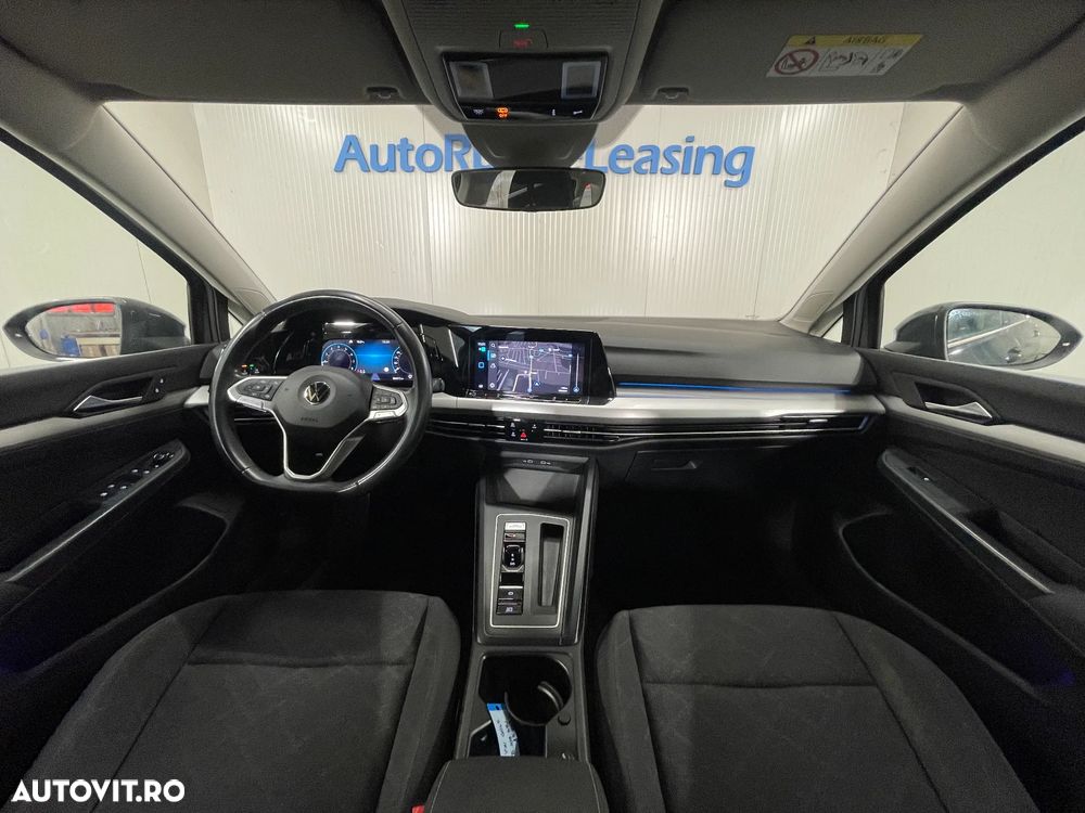 Volkswagen Golf 1.0 eTSI DSG MHEV Life - 8