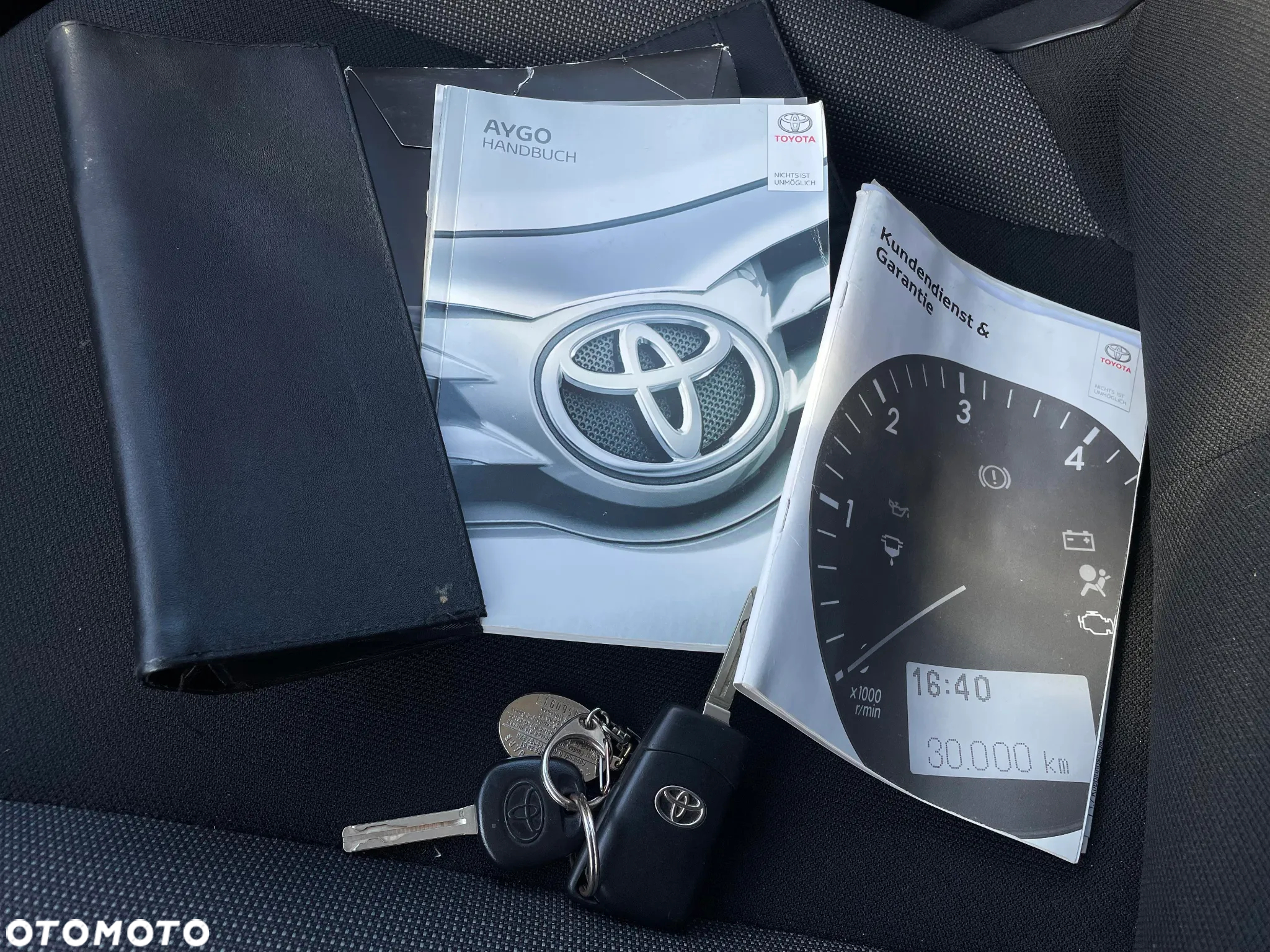 Toyota Aygo x - 27