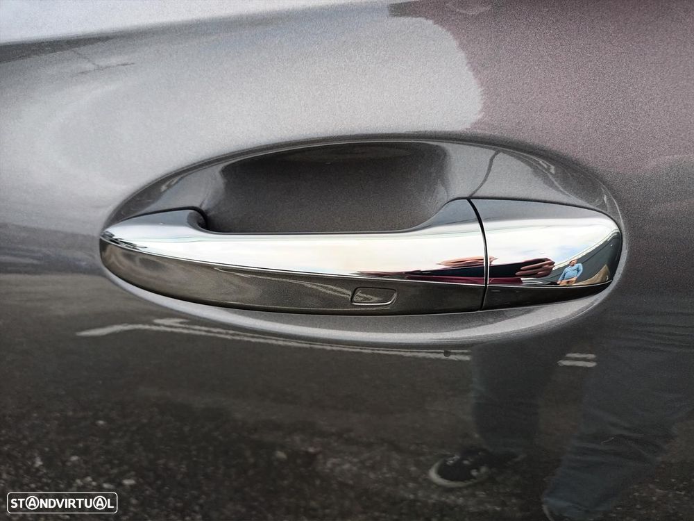 Mercedes-Benz B 180 d - 8