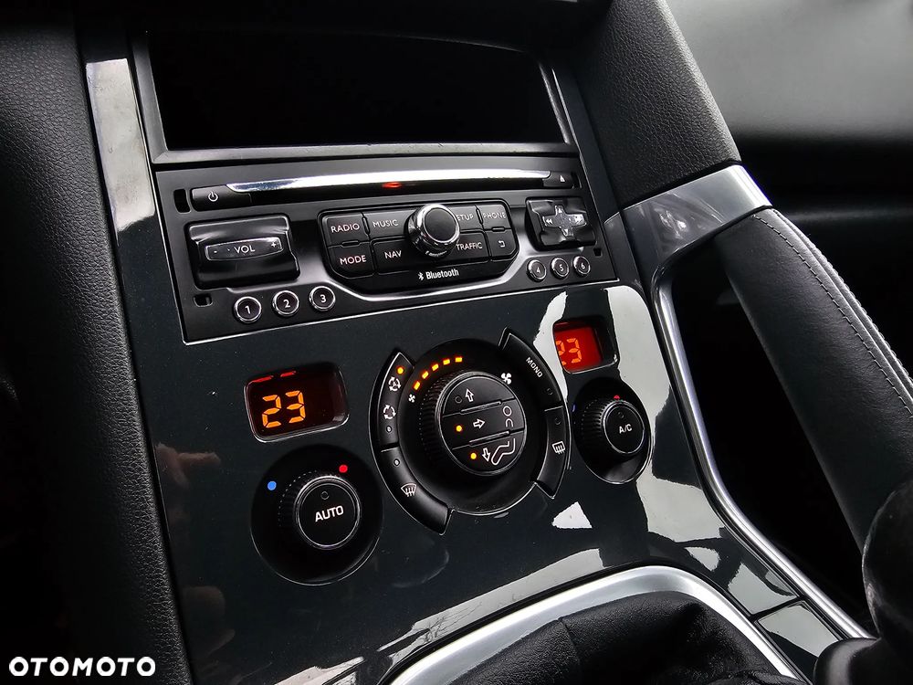 Peugeot 3008 BlueHDi 120 Stop & Start Active - 30