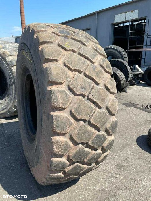 23.5r25 OPONA MTP WB02 RADIAL /  1 szt  / 60-70 % bieżnika - 4