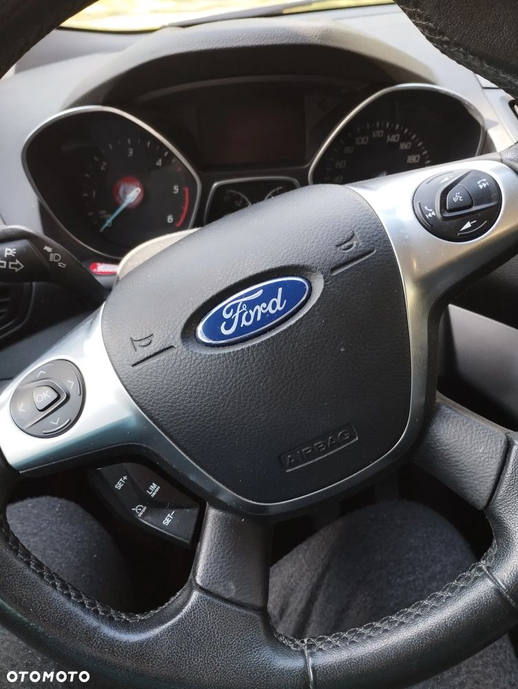 Ford Kuga 2.0 TDCi 4WD Titanium - 17