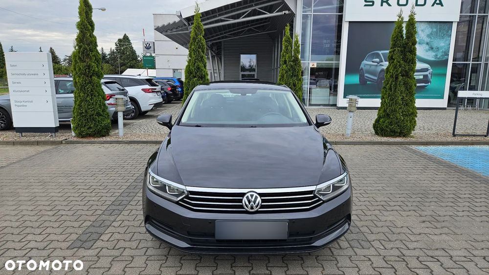 Volkswagen Passat 1.5 TSI EVO Trendline DSG - 4