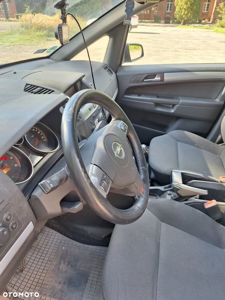 Opel Zafira 1.9 CDTI Cosmo - 15