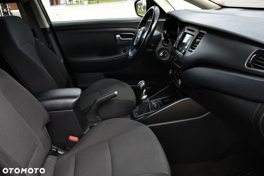 Kia Carens 1.6 GDI Business Line EU6 - 22