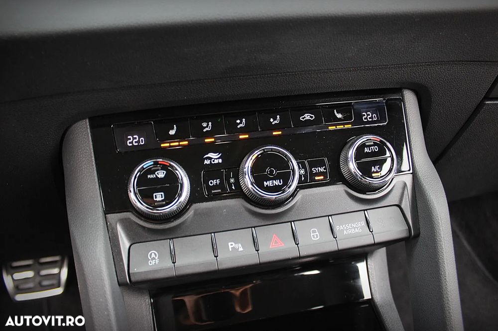 Skoda Karoq 2.0 TDI DSG Sportline - 35