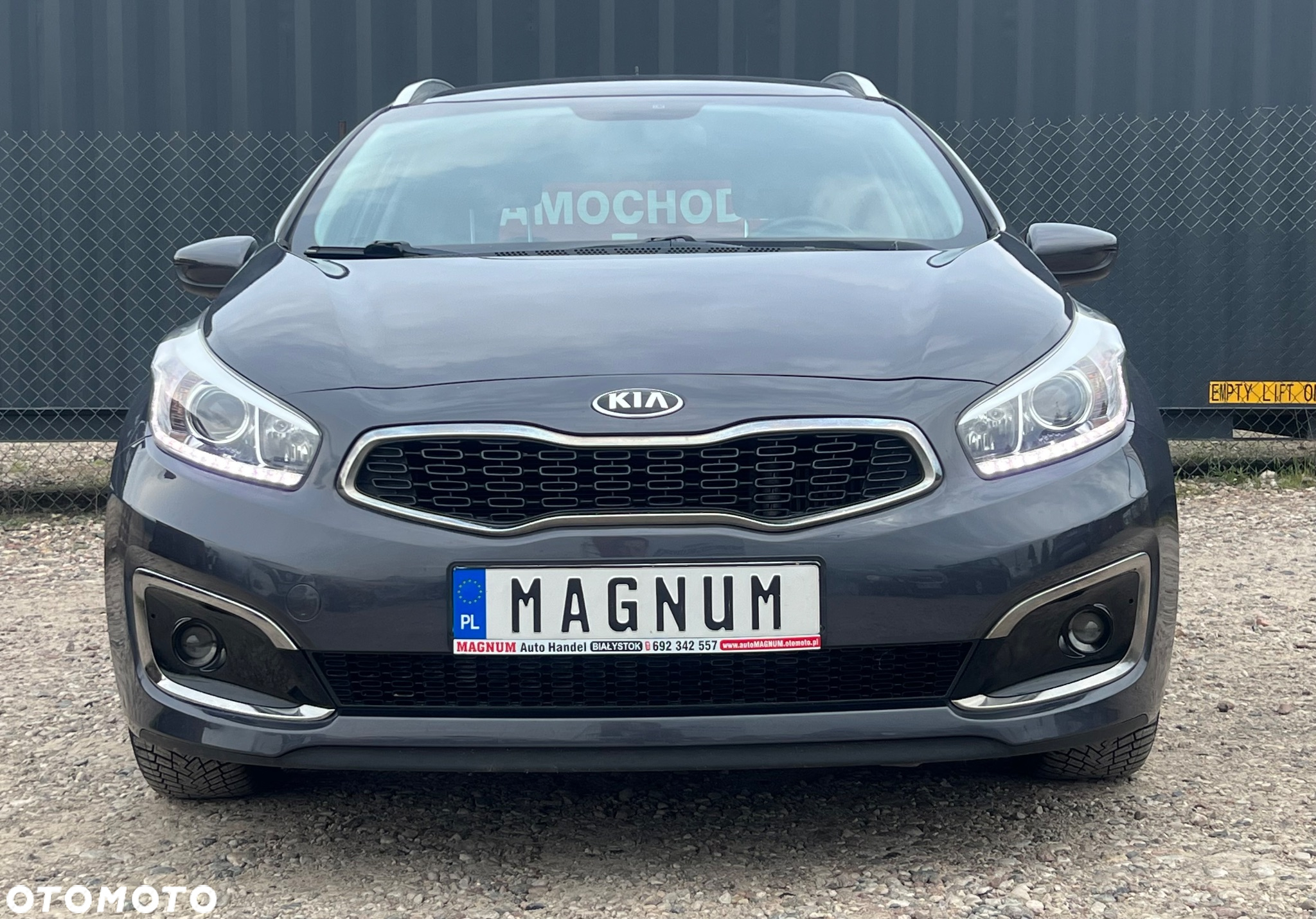Kia Ceed - 25
