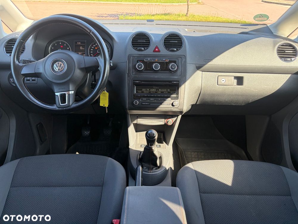Volkswagen Caddy Highline - 16