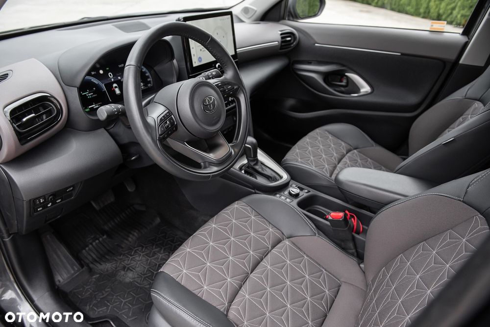 Toyota Yaris Cross Hybrid 1.5 Executive AWD - 16