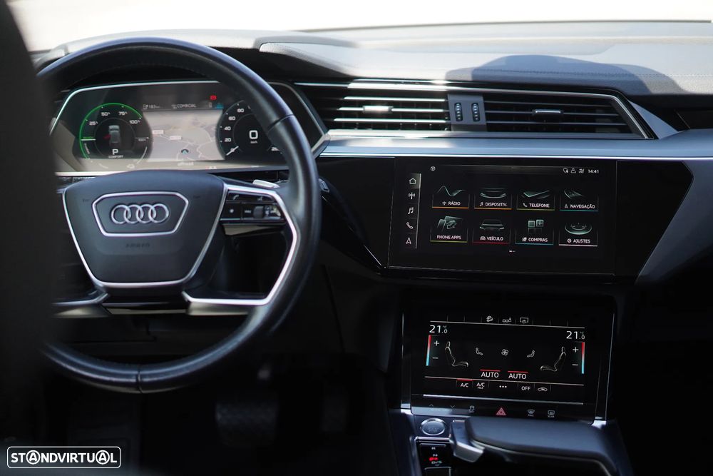 Audi e-tron - 8