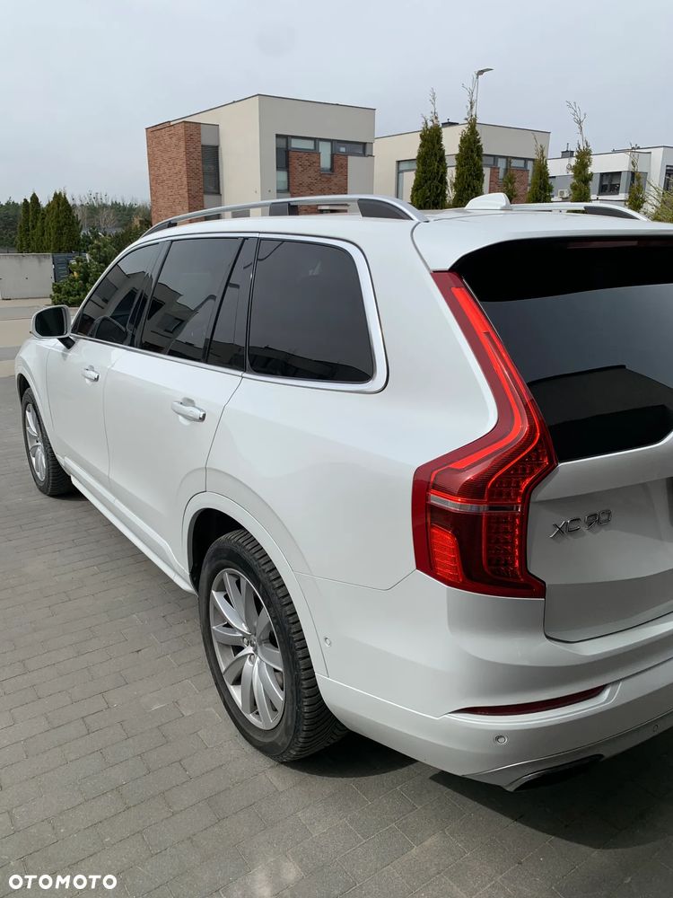 Volvo XC 90 T6 AWD Geartronic Momentum - 9