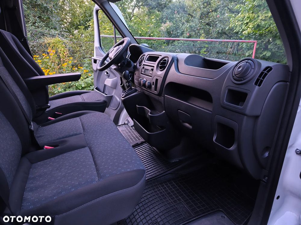 Opel movano - 12