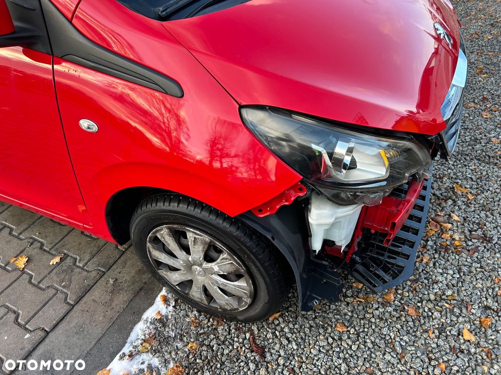Peugeot 108 - 26