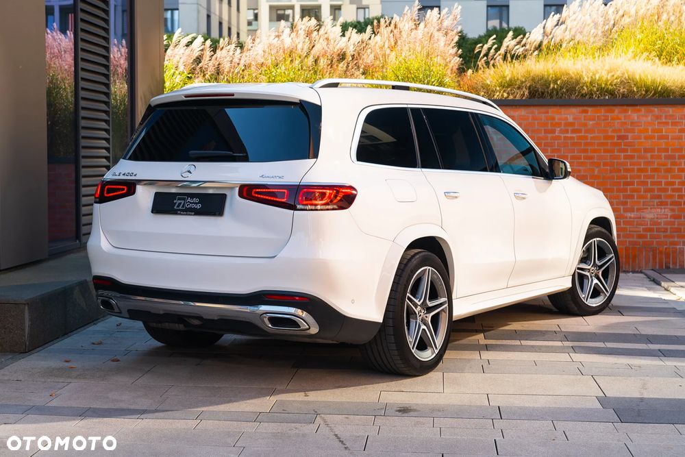 Mercedes-Benz GLS - 2