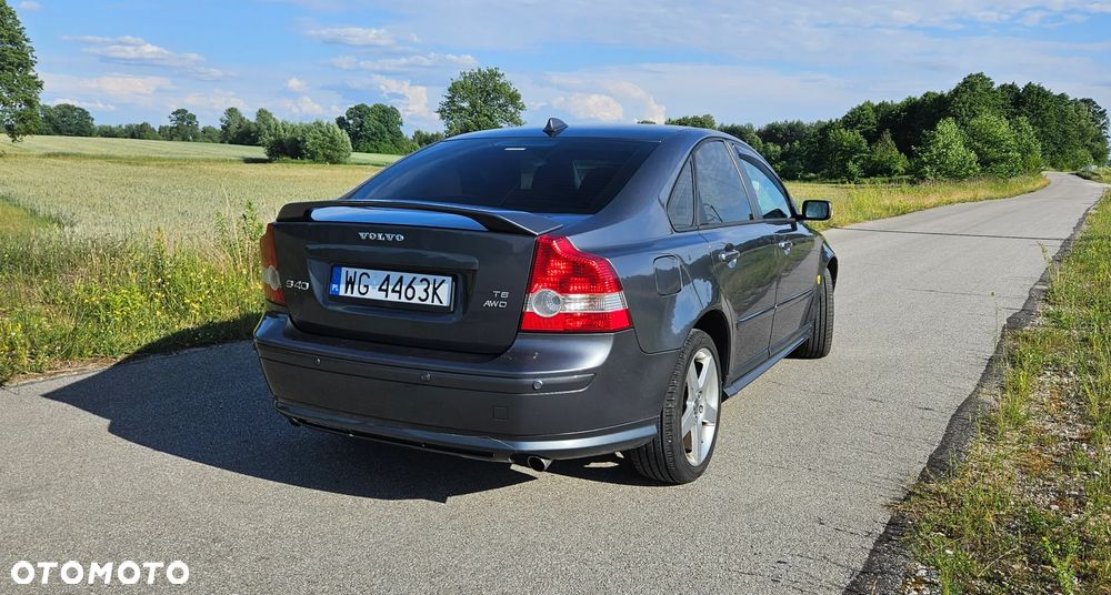 Volvo S40 T5 AWD Sport - 3