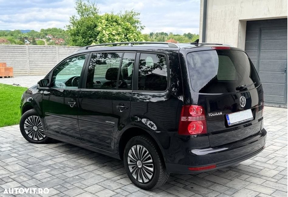 Volkswagen Touran 1.4 TSI United - 3