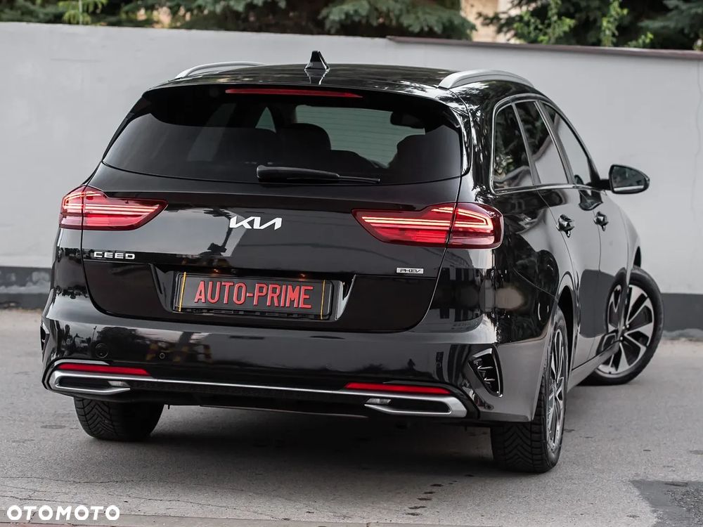 Kia Ceed 1.6 GDI DCT OPF Platinum Edition - 13