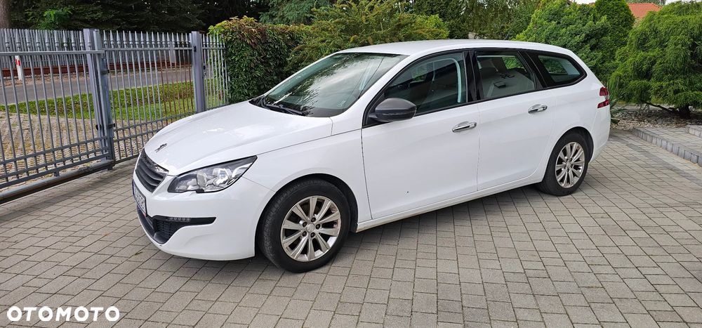 Peugeot 308 - 1