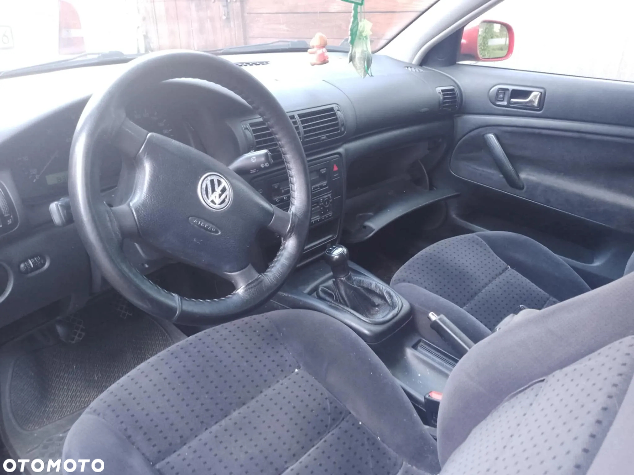 Volkswagen Passat - 9