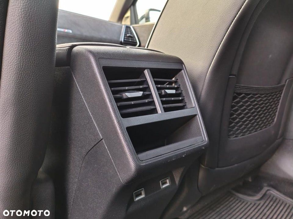 DS Automobiles DS 7 Crossback - 17