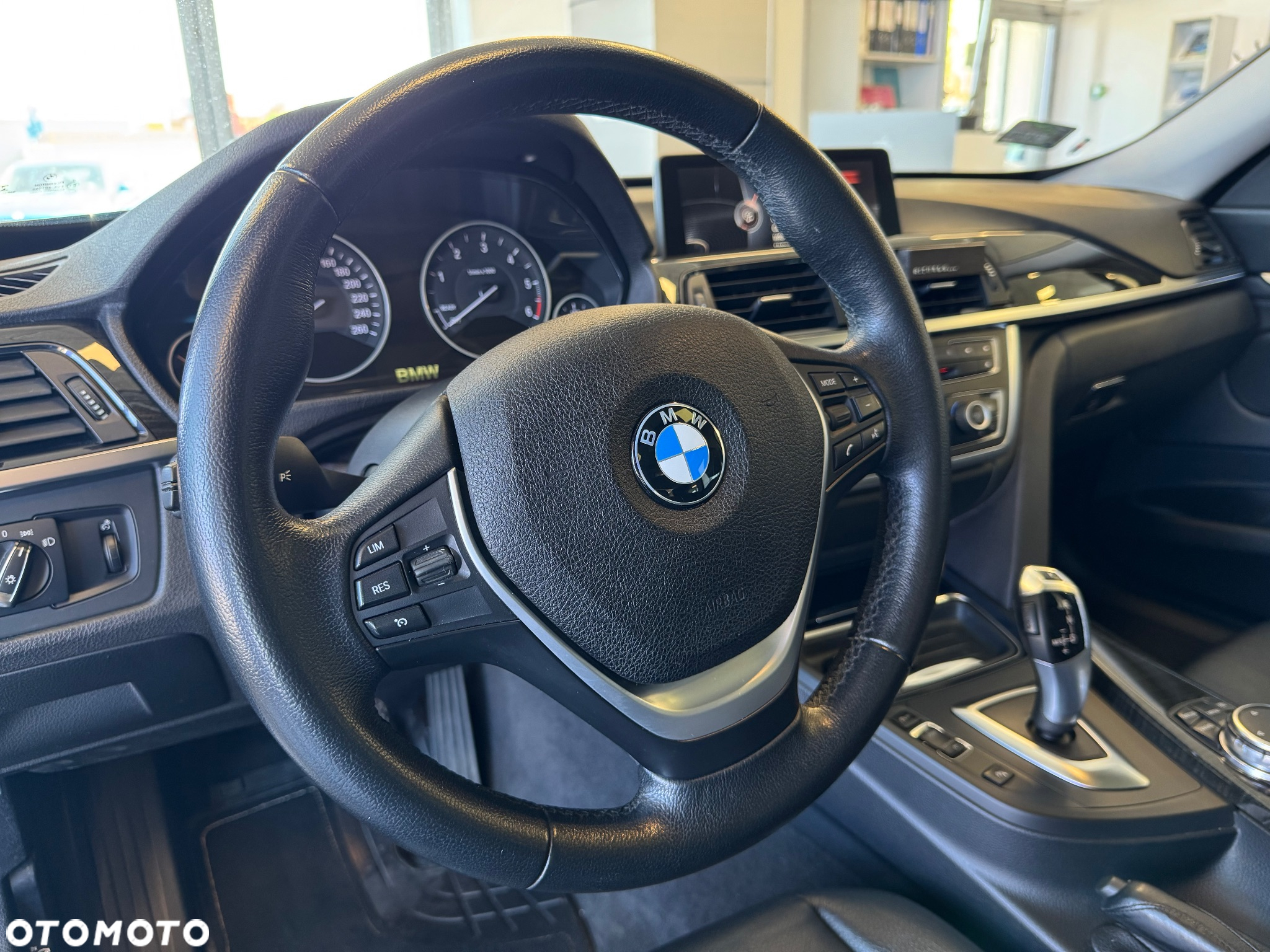 BMW 3GT 320d xDrive GT Luxury Line - 10