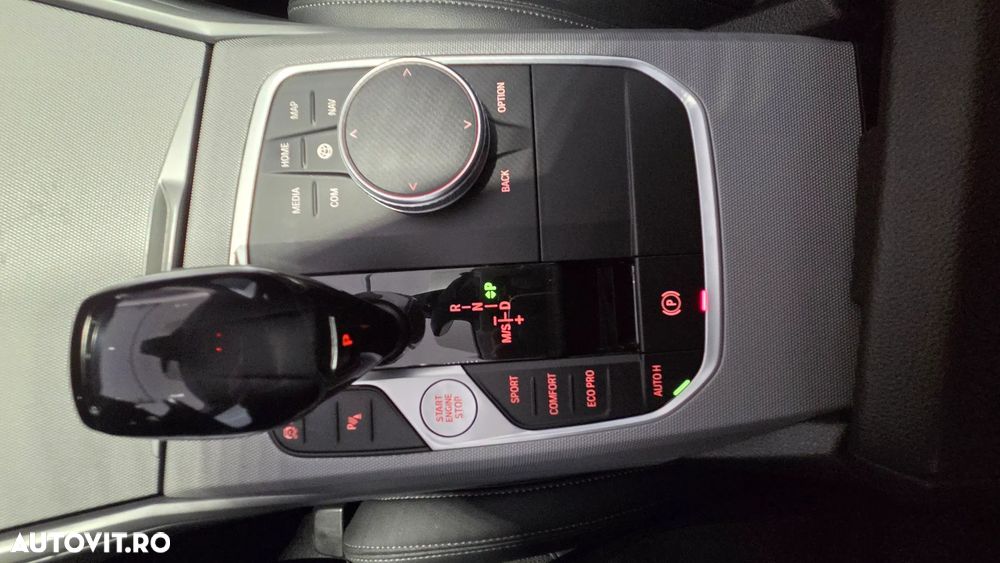 BMW Seria 3 318d Aut. Advantage - 17