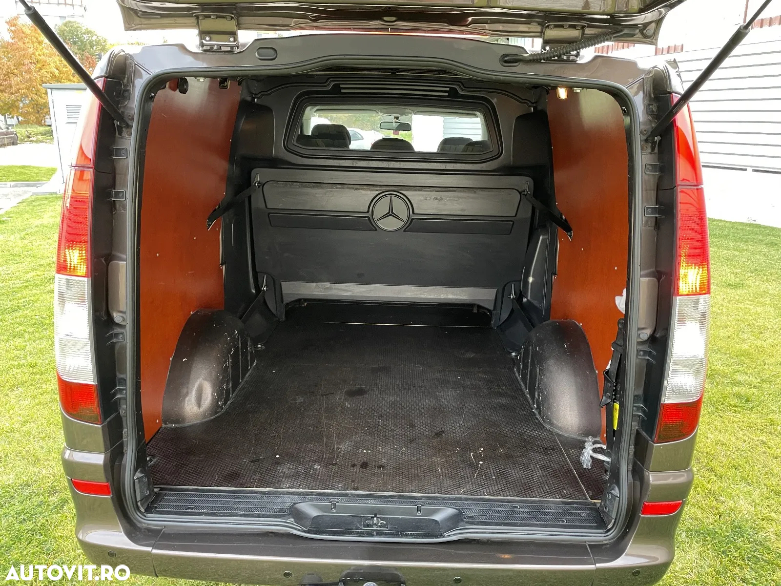 Mercedes-Benz Vito 110 CDI Extralang Mixto - 16