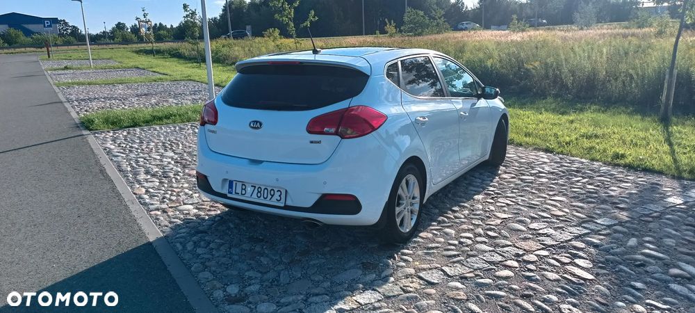 Kia Ceed 1.6 CRDi L - 4