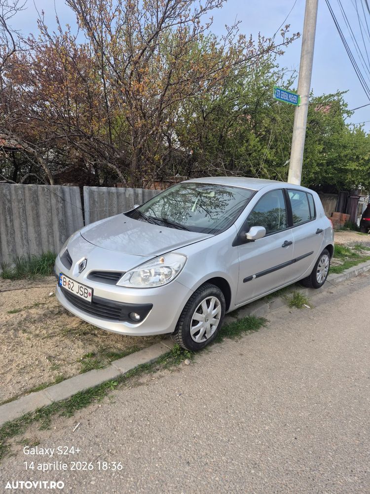 Renault Clio III 1.5 dCi Expression - 8