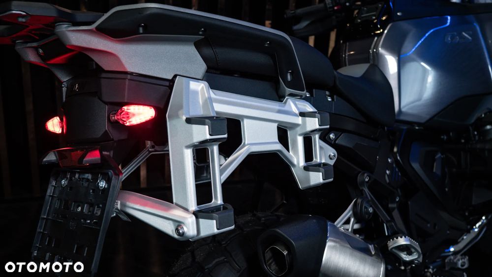 BMW R - 6