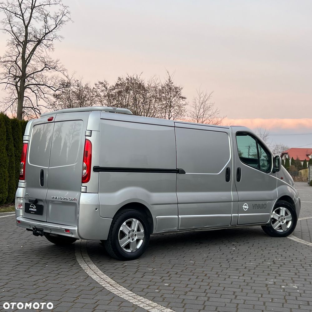 Opel VIVARO - 10