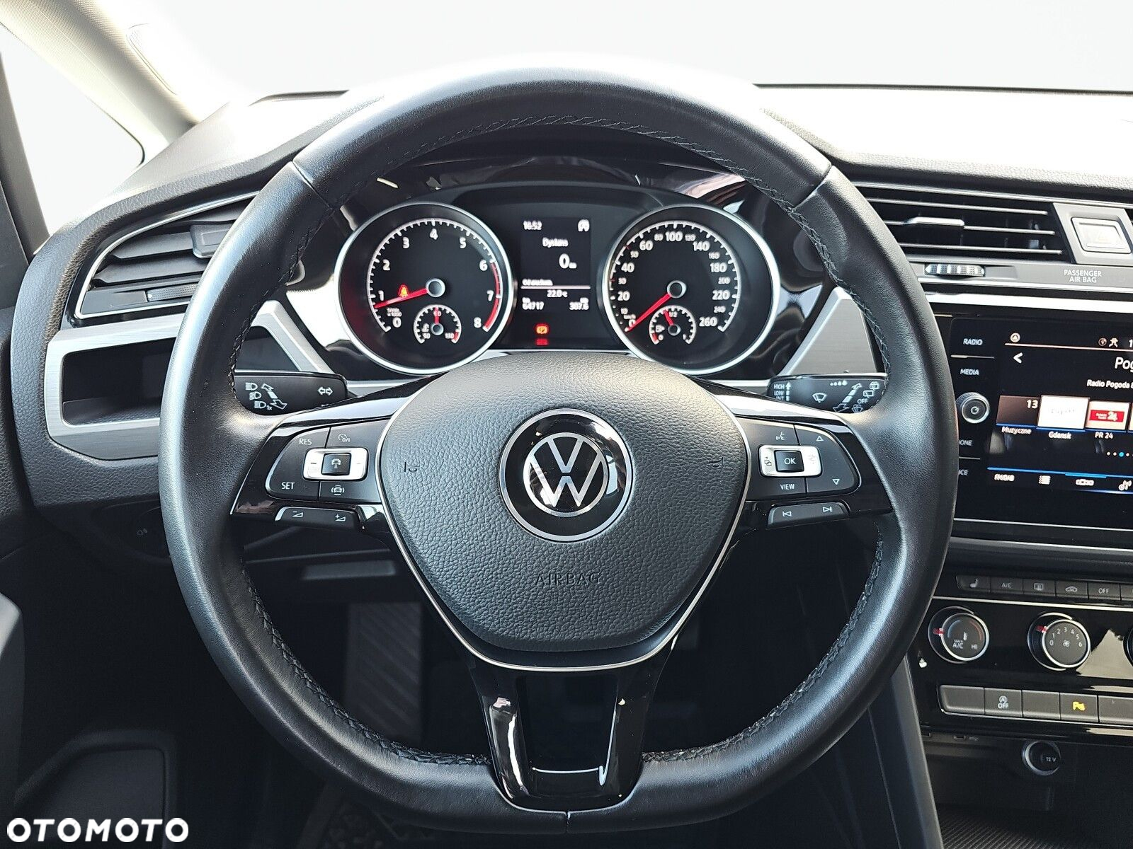 Volkswagen Touran 1.5 TSI EVO Comfortline - 12