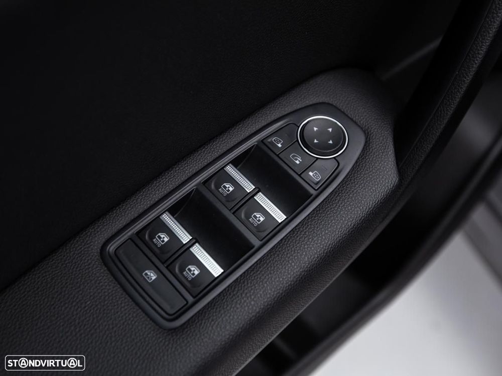 Renault Captur - 13