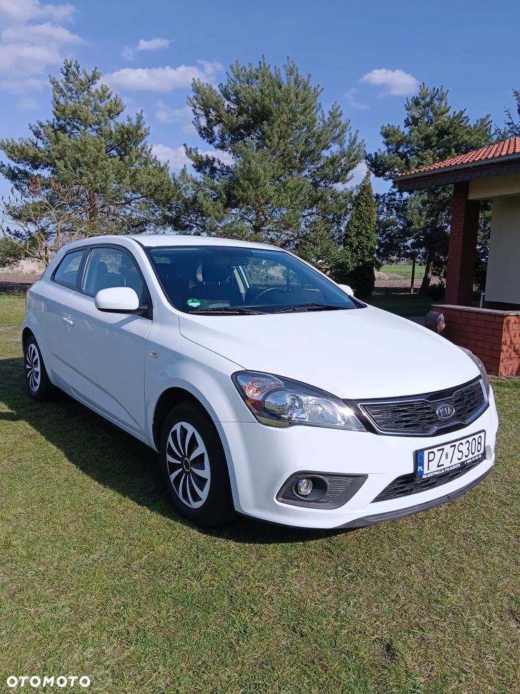 Kia Ceed 1.4 Comfort + - 2