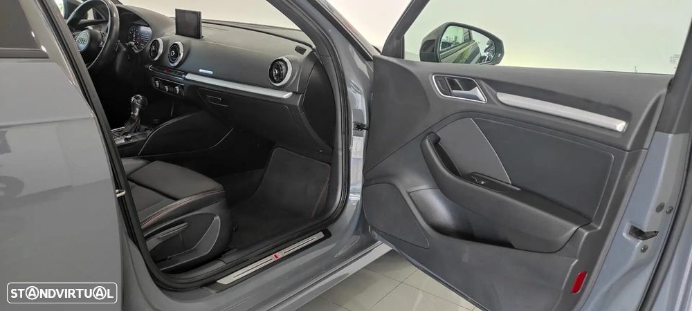 Audi S3 Sportback 2.0 TFSi quattro S tronic - 22