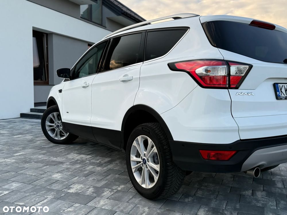 Ford Kuga 2.0 TDCi AWD Titanium - 11