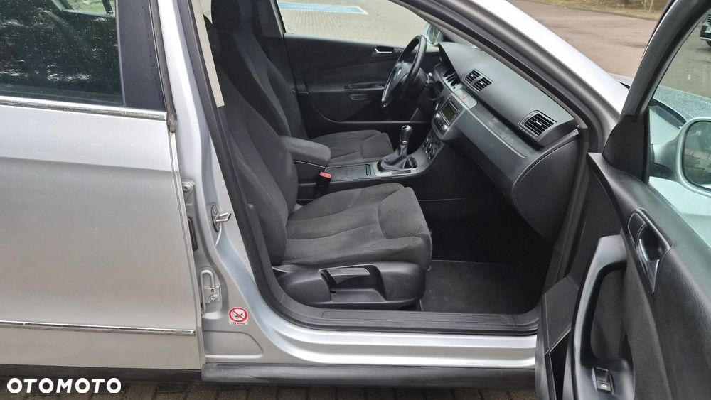 Volkswagen Passat 2.0 TDI Comfortline - 7