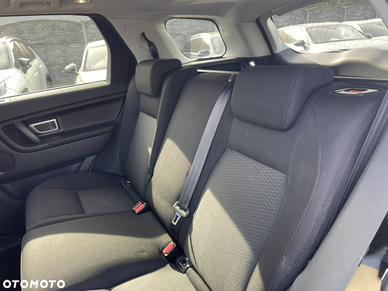 Land Rover Discovery Sport 2.0 D150 - 9