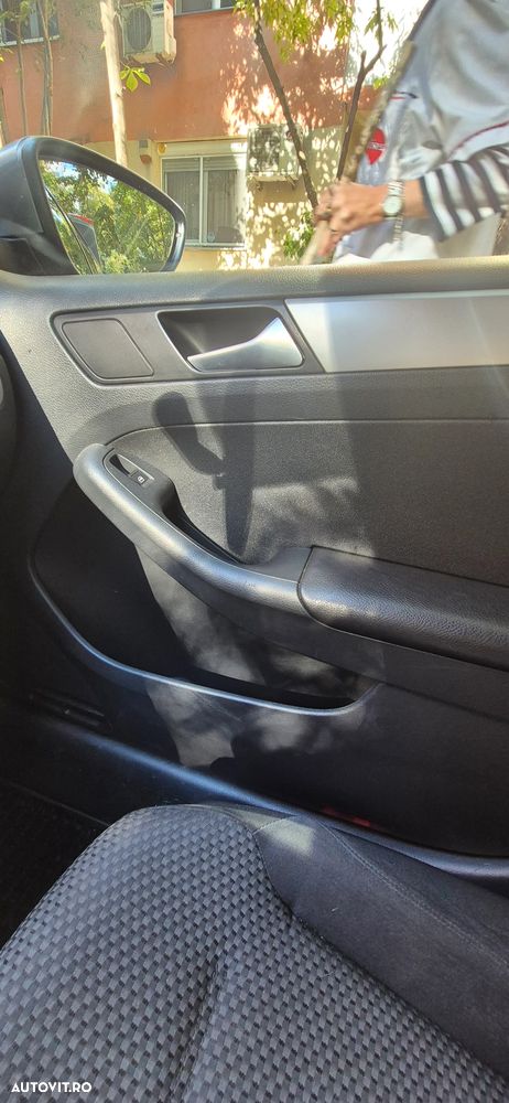 Volkswagen Jetta 1.6 TDI CR DPF Comfortline - 22