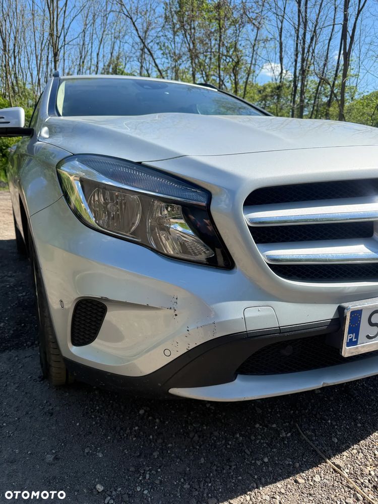 Mercedes-Benz GLA 250 4-Matic - 13